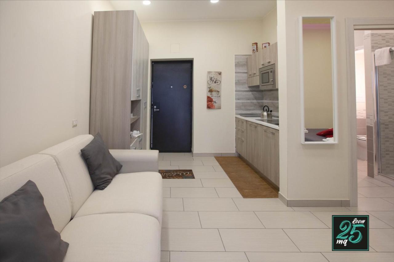 Room25Mq Picasso Cercola Exterior photo